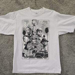 Olivers White Graphic Tee with West Coast Design